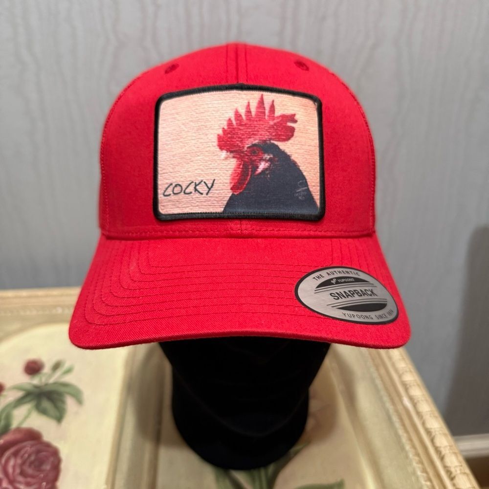 NWT Cocky Rooster Snapback Mesh Trucker Cap Hat Red